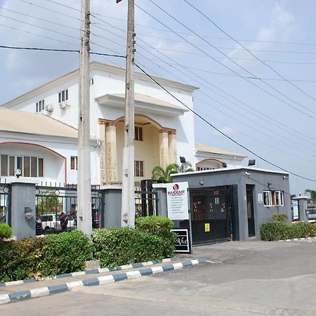 Mahogany Hotel And Suites Ibadán Exterior foto